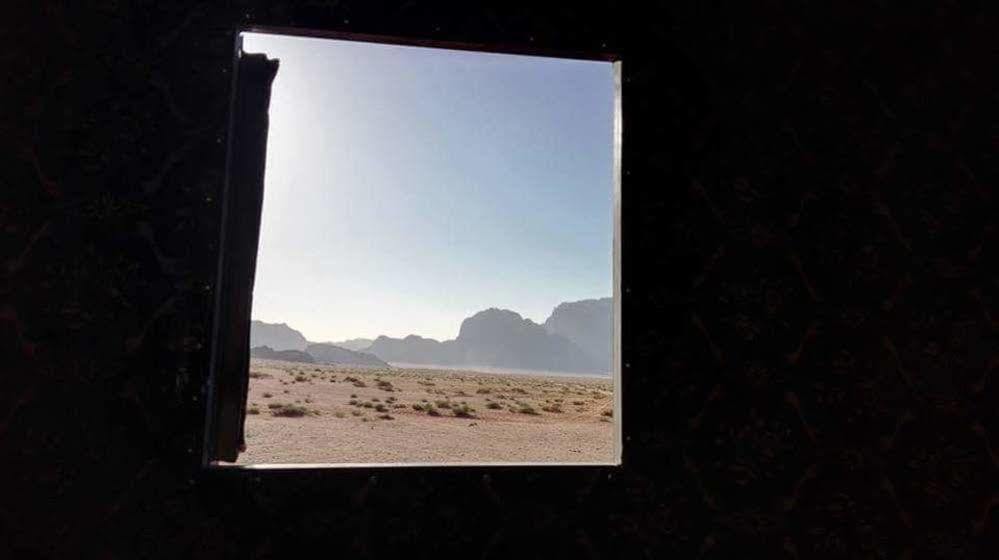 Black Irish Camp And Tours Hotel Wadi Rum Exterior photo